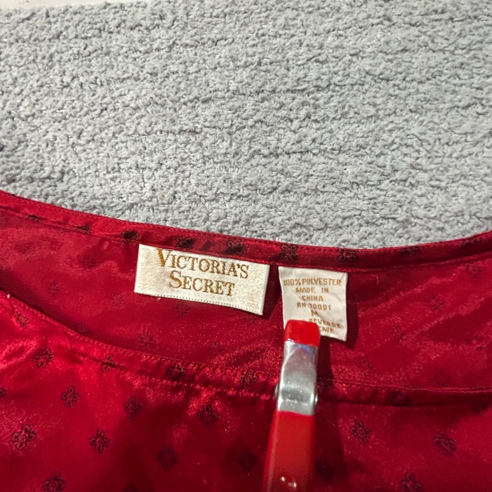 Victoria's Secret Pajama Top 80s Vintage M Red Gold Label Satin Coquette Retro - Picture 7 of 8